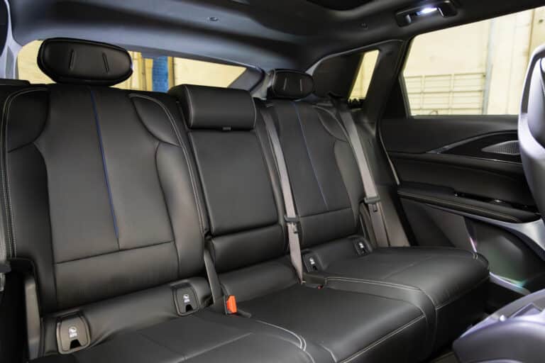 EV - Interior1